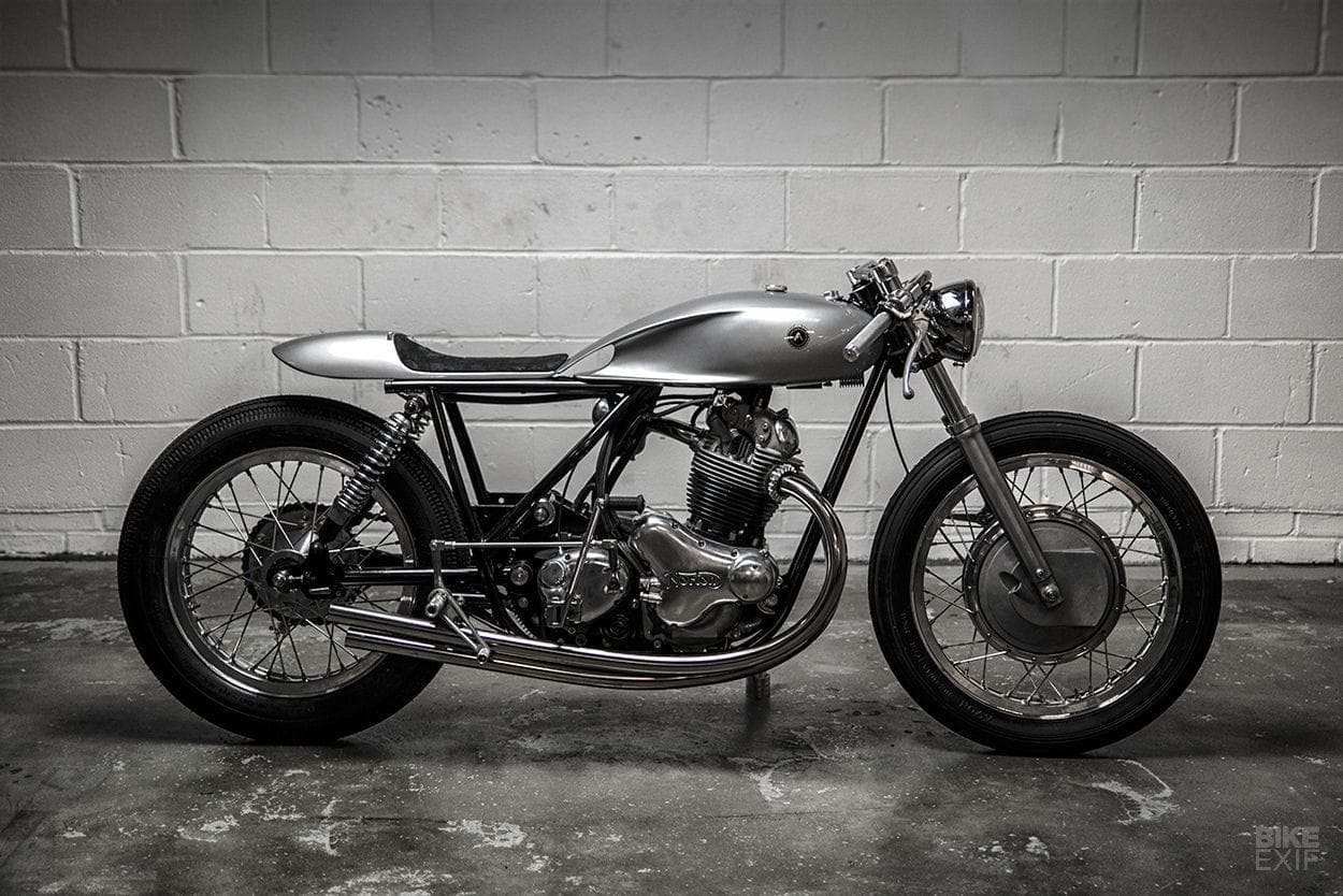 Auto Fabrica Type 16