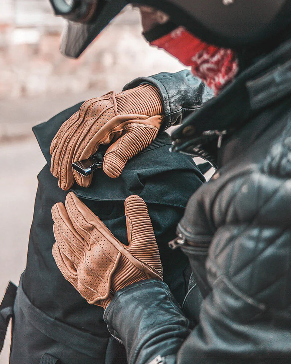 Goldtop Raptor leather motorcycle gloves sand worn by model