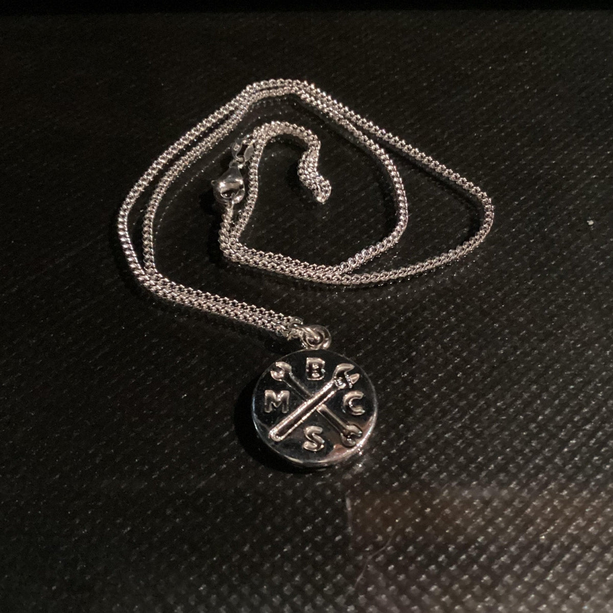 Carpe Viam Small Pendant (No Chain)